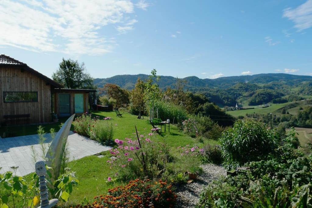 Vila Wohlfuehlhaus Mit Grossem Garten Zgornja Kungota Exteriér fotografie